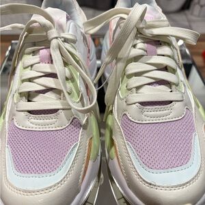 Puma’s Women's Multicolor Sneakers